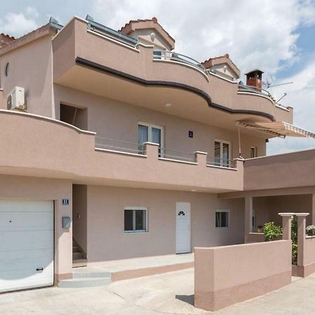 Apartments Mira Kaštela Eksteriør billede